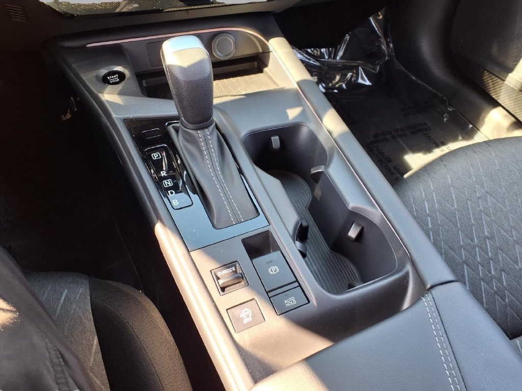 Used 2026 Nissan Sentra SV w/ SV Convenience Package FWD image 12