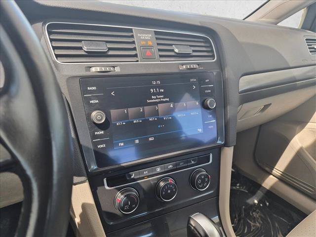 Used 2019 Volkswagen Golf SE FWD image 12