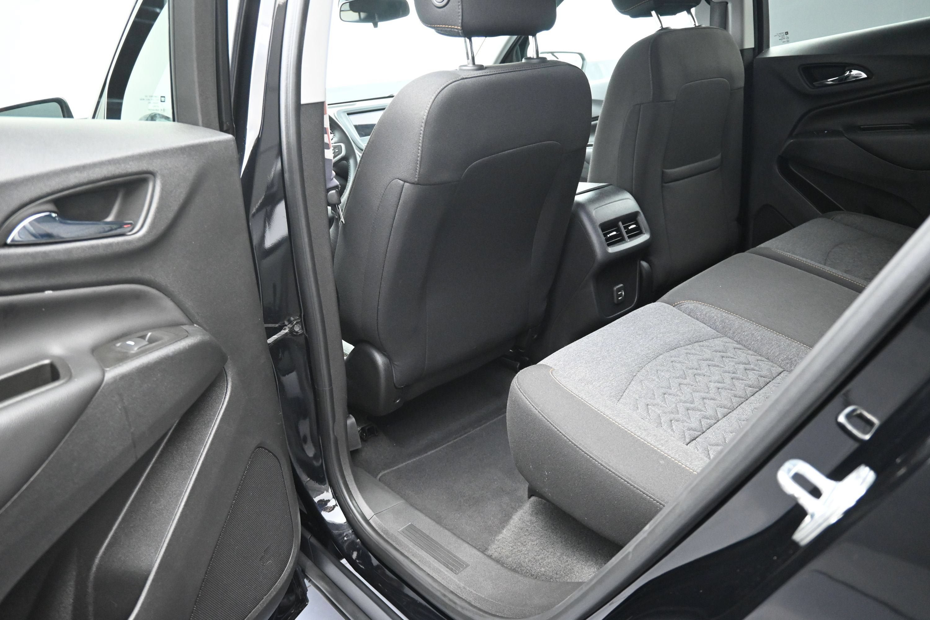 Used 2022 Chevrolet Equinox LT FWD image 26