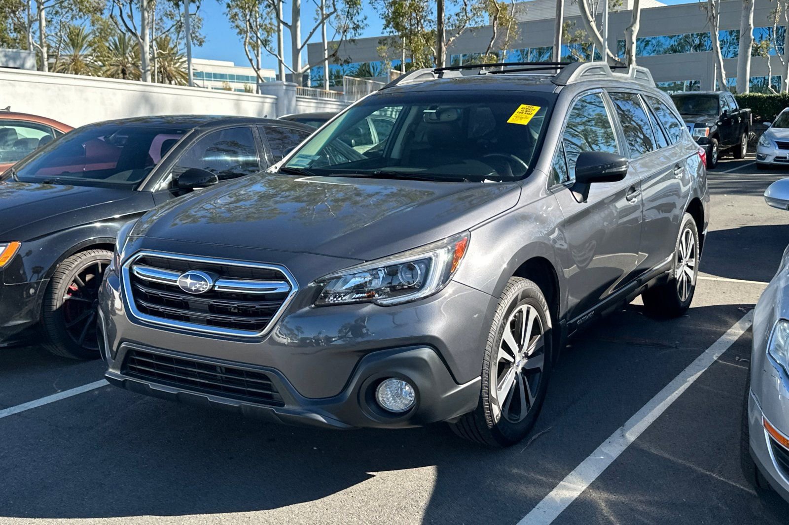 Used 2018 Subaru Outback 2.5i Limited w/ Popular Package #2 image 2