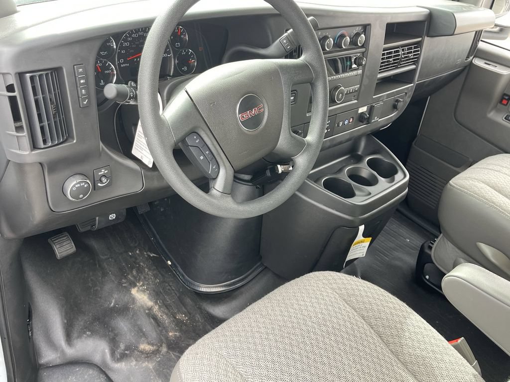 New 2025 GMC Savana 3500 w/ Power Convenience Package RWD image 10