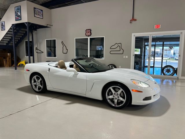 Used 2006 Chevrolet Corvette Convertible w/ Preferred Equipment Group image 69