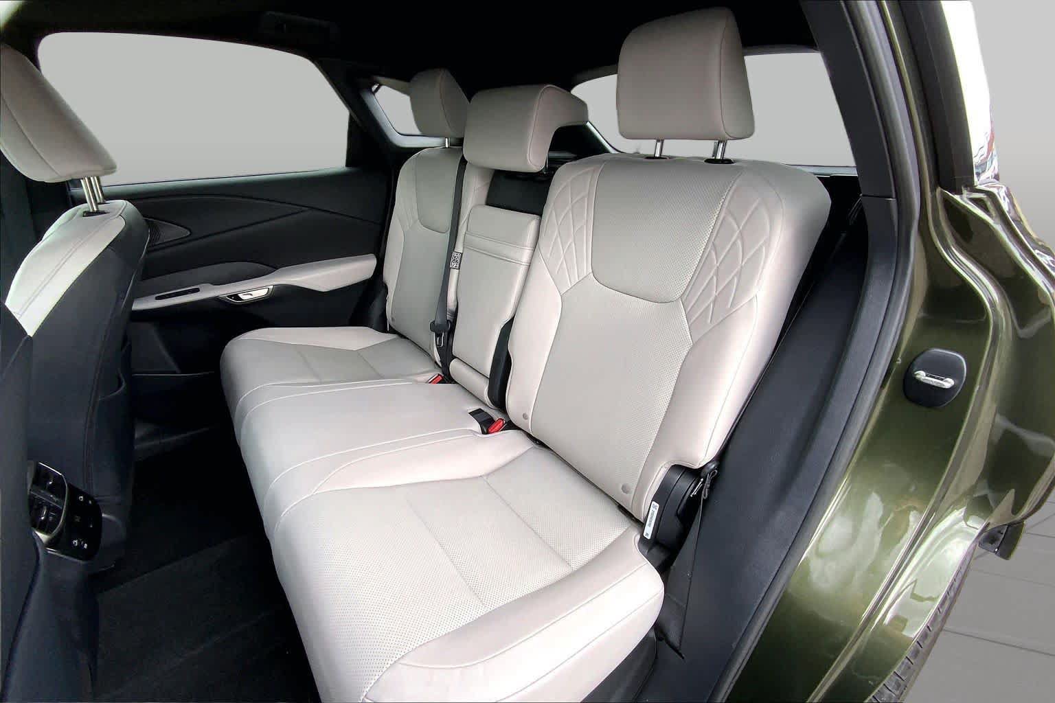Used 2024 Lexus RX 350 Premium w/ Convenience Package AWD/4WD image 19