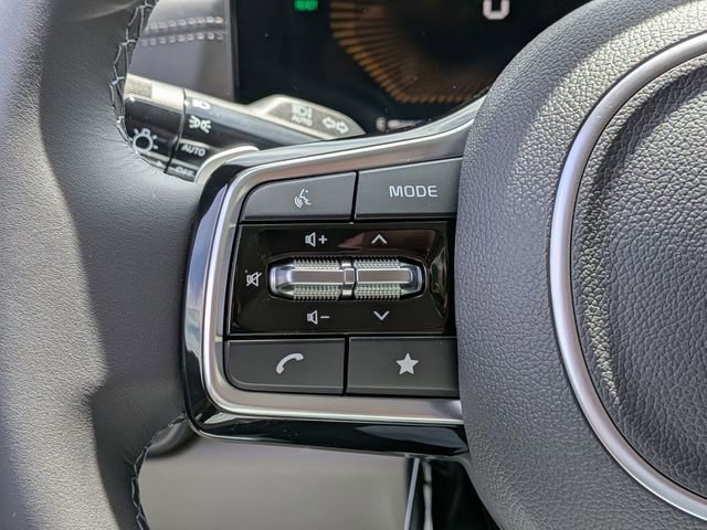 New 2026 Kia Carnival EX FWD image 13