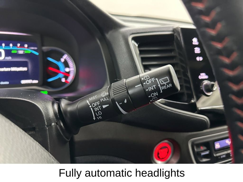 Used 2022 Honda Pilot TrailSport image 39