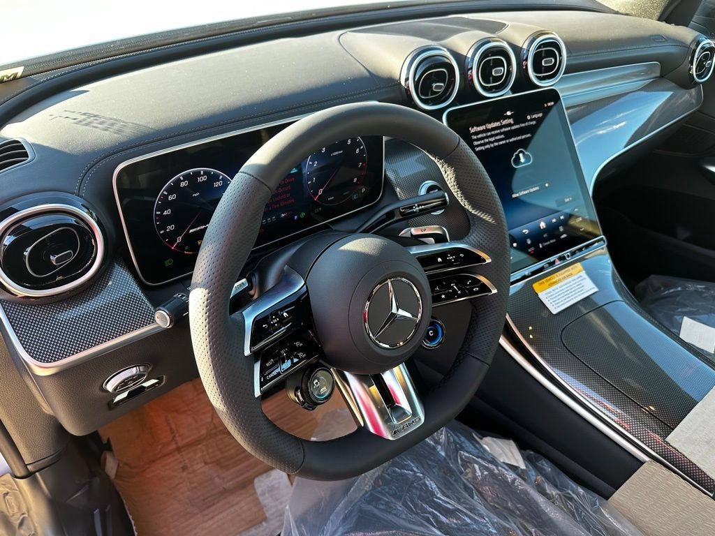 Used 2025 Mercedes-Benz GLC 43 AMG 4MATIC image 41