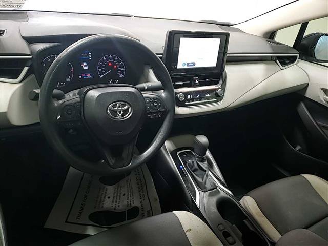 Used 2025 Toyota Corolla LE FWD image 10