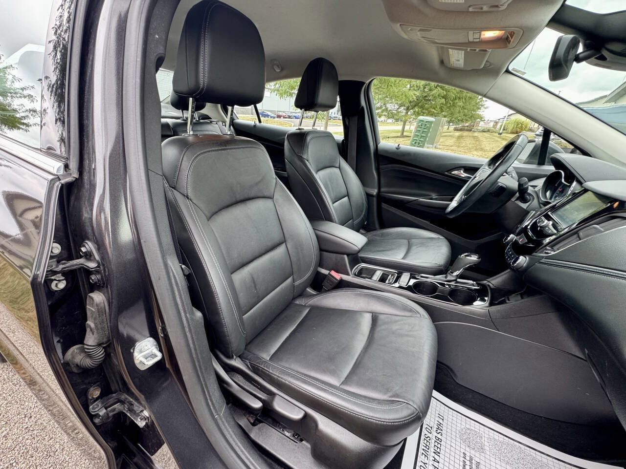 Used 2016 Chevrolet Cruze Premier w/ Enhanced Convenience Package image 29