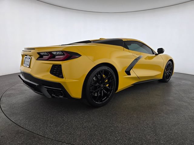Used 2026 Chevrolet Corvette Stingray Premium Conv w/ Z51 Performance Package RWD image 2