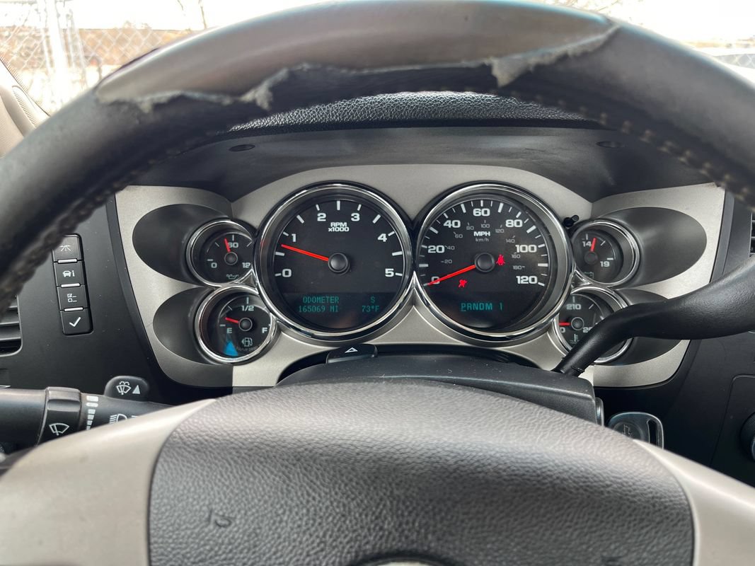 Used 2009 Chevrolet Silverado 3500 LT w/ Exterior Plus Package AWD/4WD image 12
