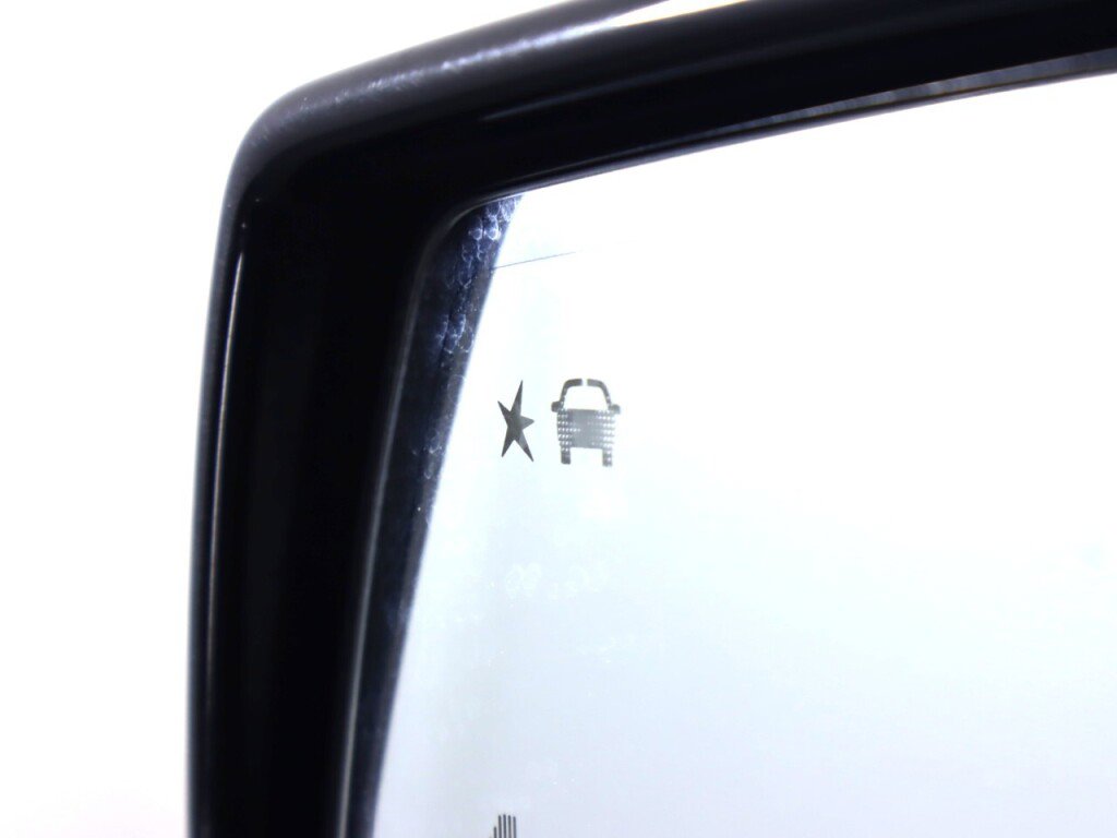 Used 2019 GMC Yukon Denali w/ Denali Ultimate Package image 34