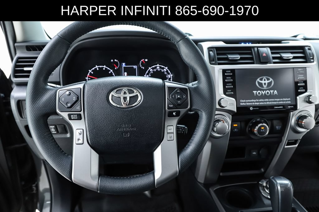 Used 2020 Toyota 4Runner SR5 Premium w/ Moonroof Package AWD/4WD image 58