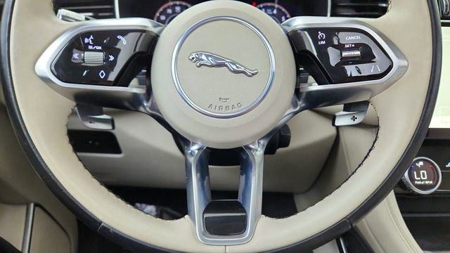 Used 2021 Jaguar F-PACE S image 39