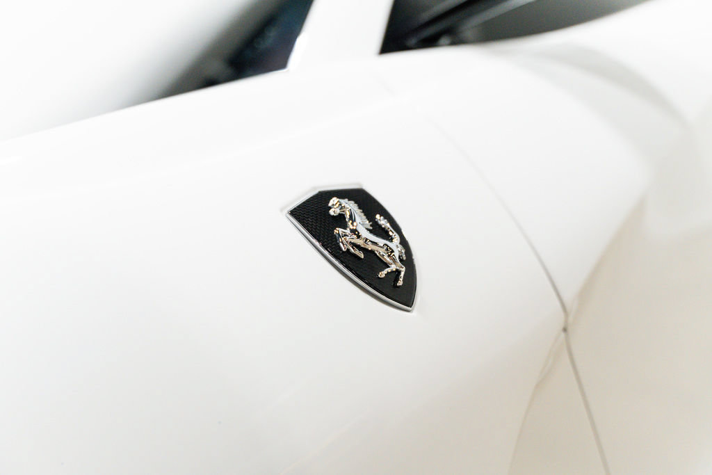 Used 2022 Ferrari 812 GTS RWD image 3