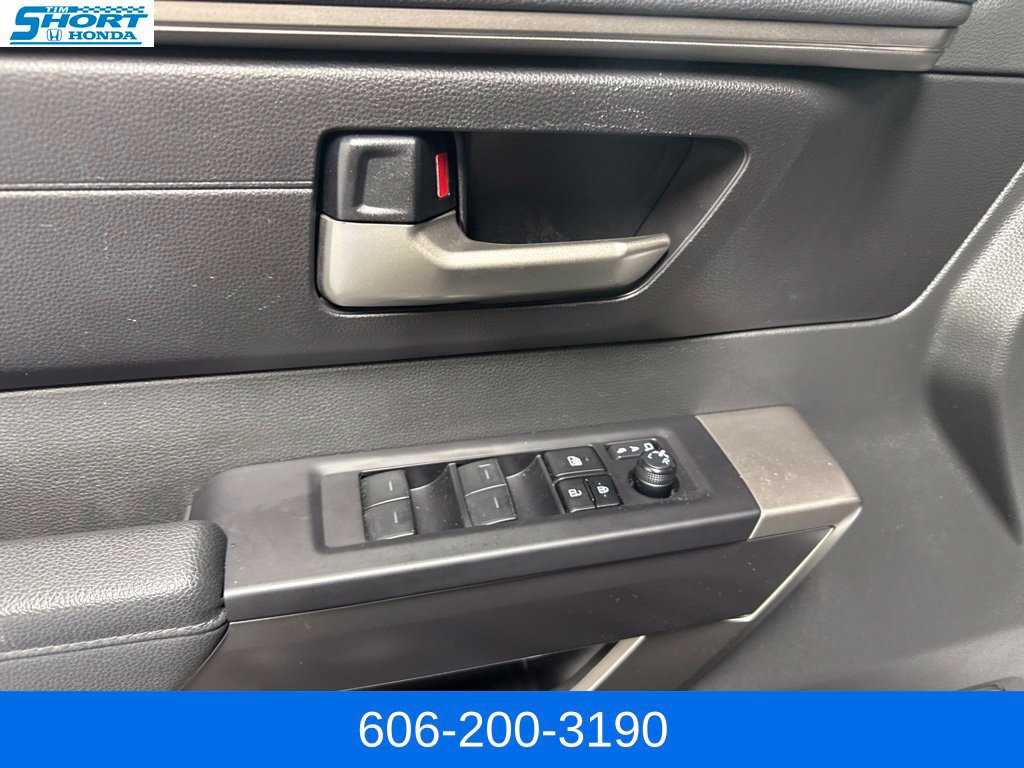 Used 2024 Toyota Sequoia 4WD image 28