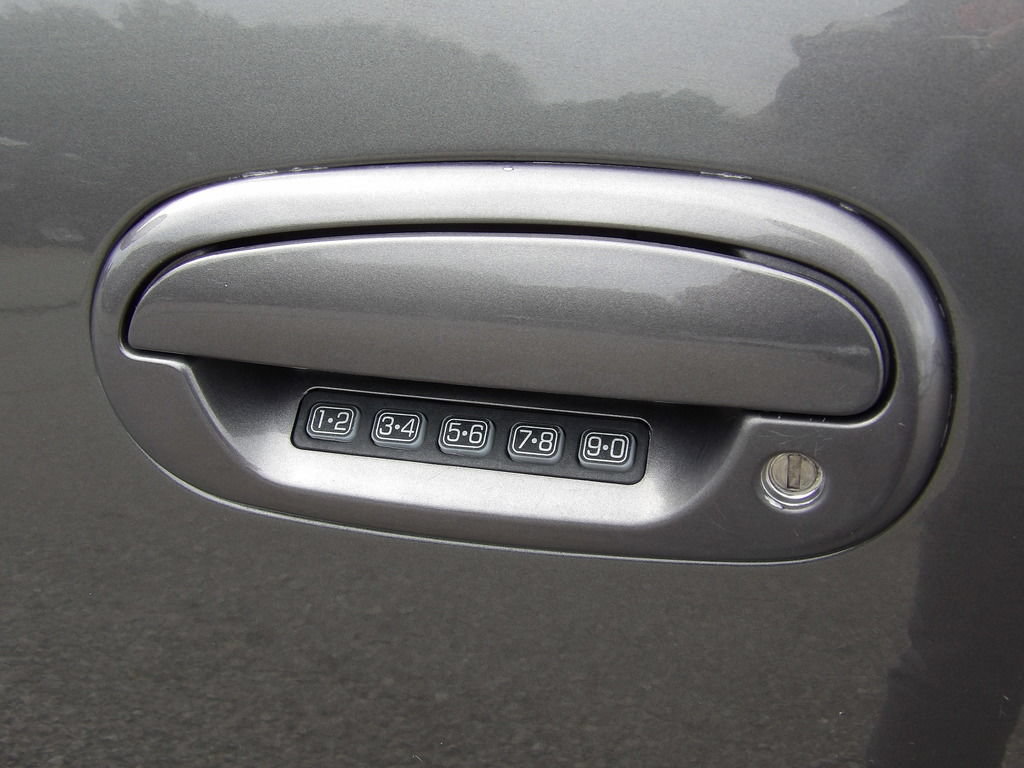 Used 2002 Ford F150 Harley-Davidson RWD image 48