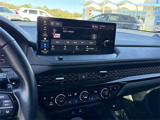 Used 2024 Honda Accord Touring image 27