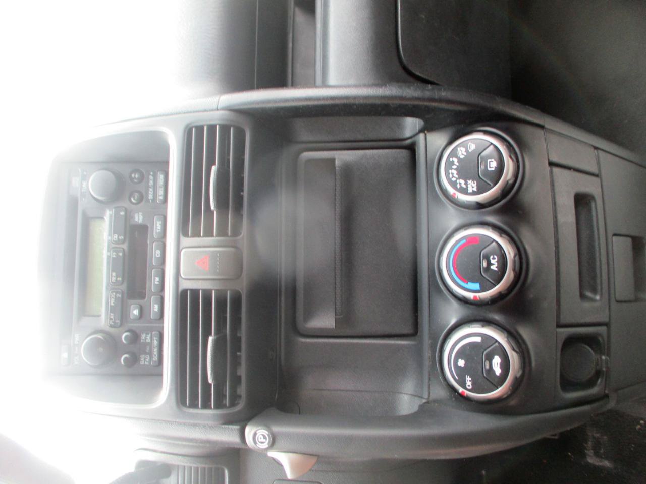 Used 2002 Honda CR-V LX image 11
