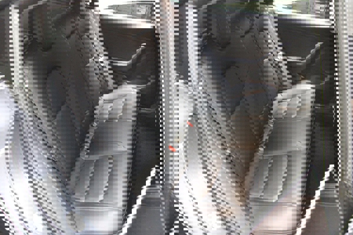 Used 2022 Tesla Model 3 Long Range image 22