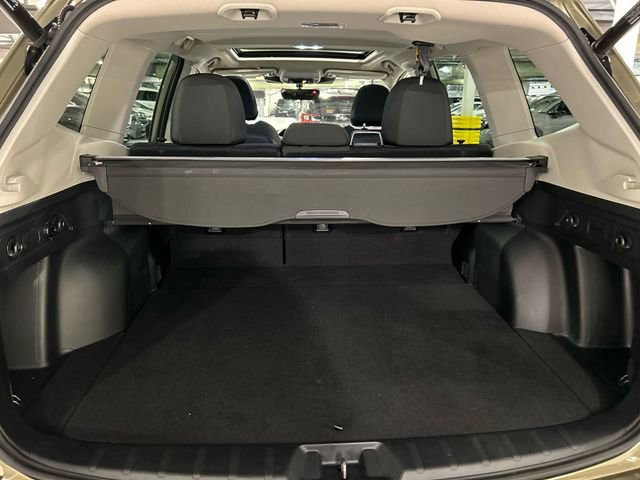 Used 2023 Subaru Forester Premium image 27
