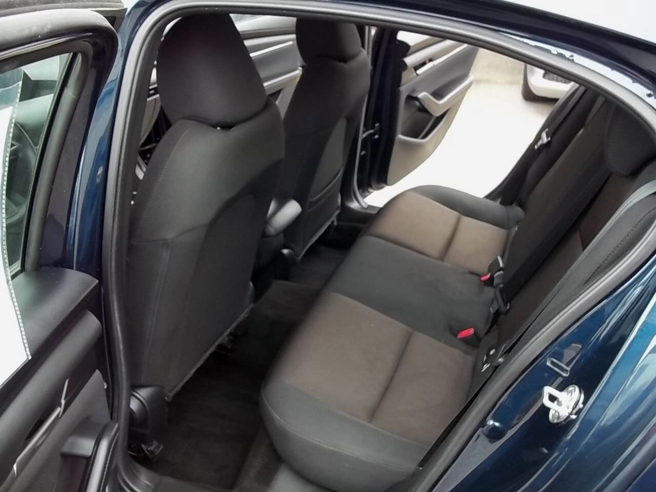 Used 2022 MAZDA MAZDA3 Sedan image 9