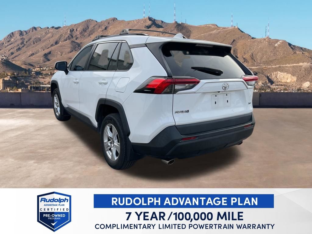 Used 2021 Toyota RAV4 XLE w/ Convenience Package image 12