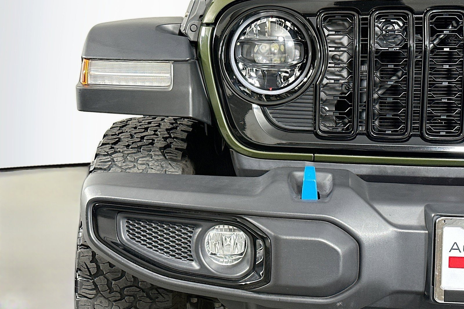 Used 2024 Jeep Wrangler Unlimited AWD/4WD image 16