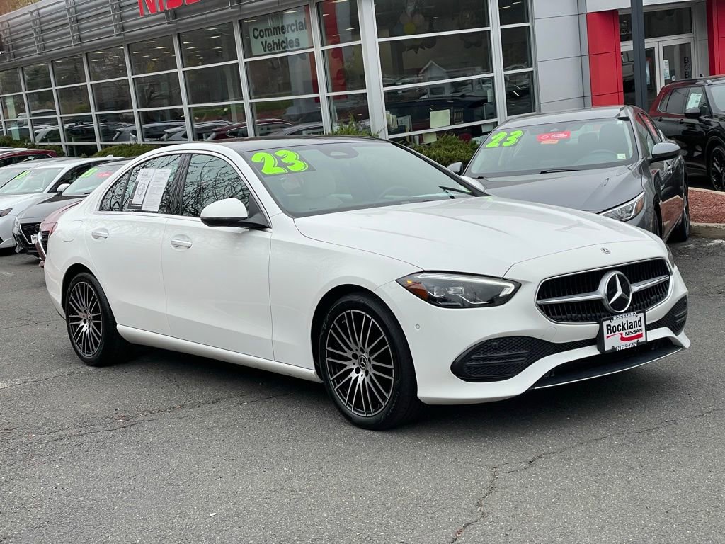 Used 2023 Mercedes-Benz C 300 4MATIC Sedan image 3