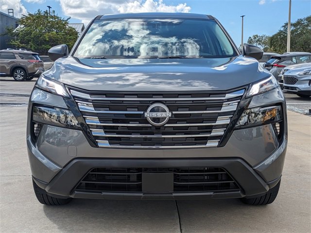 New 2026 Nissan Rogue S image 3