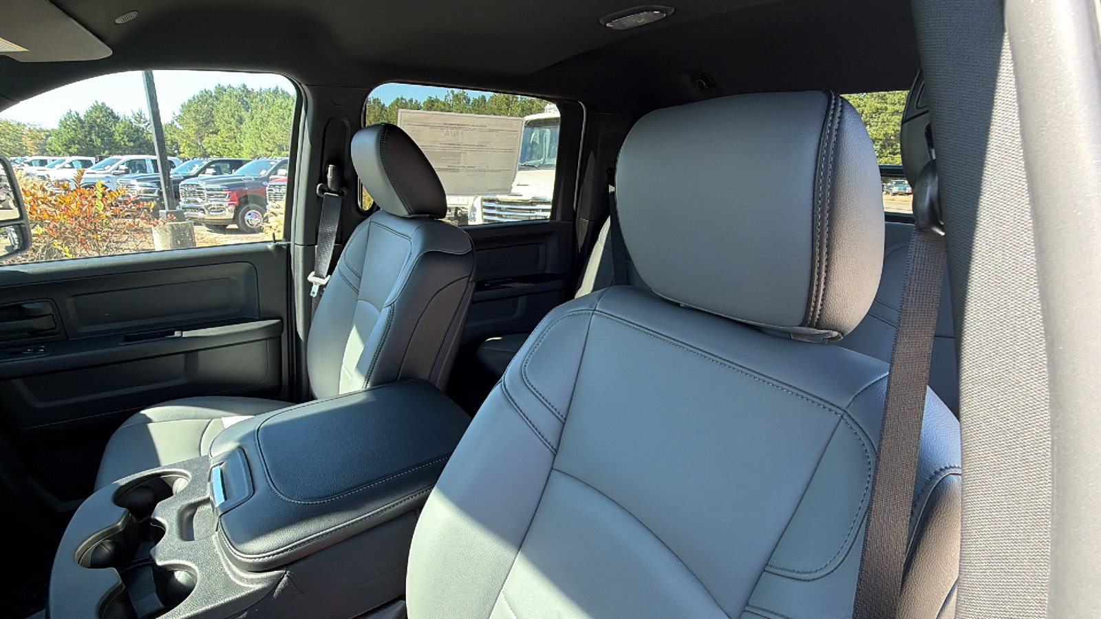New 2026 RAM 4500 Tradesman w/ Chrome Appearance Group AWD/4WD image 17