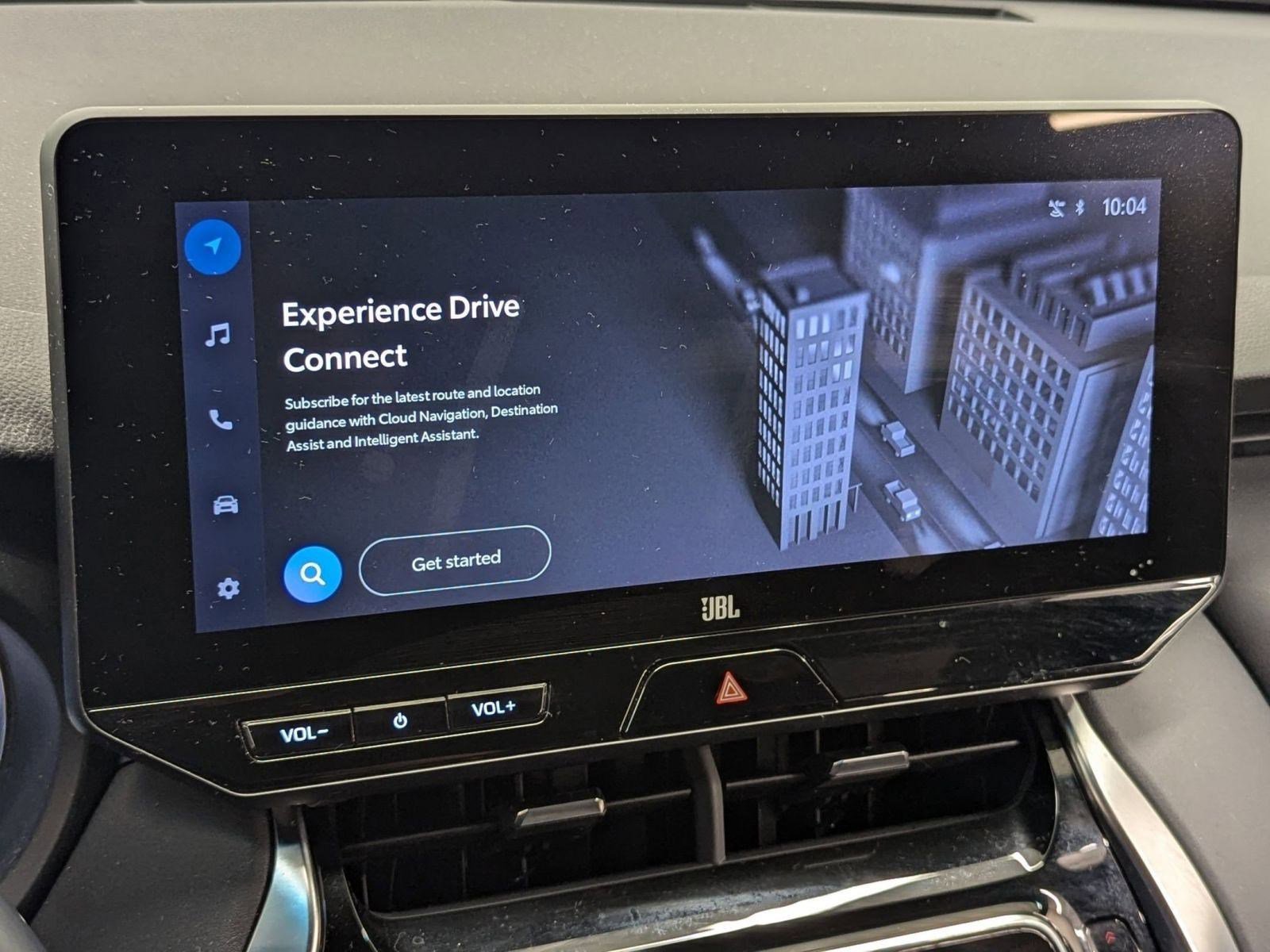 Used 2024 Toyota Venza XLE image 25