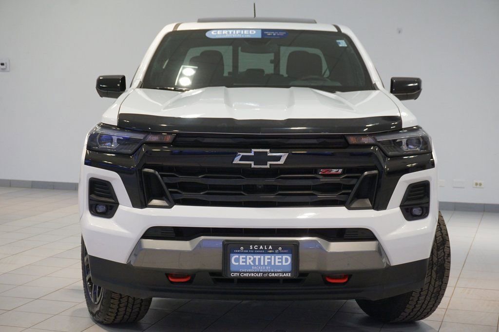 Used 2024 Chevrolet Colorado Z71 w/ Z71 Convenience Package 2 image 5
