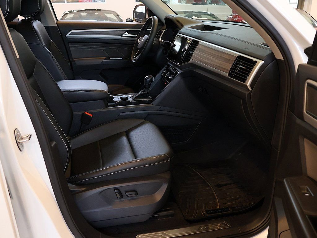 Used 2023 Volkswagen Atlas SEL image 60