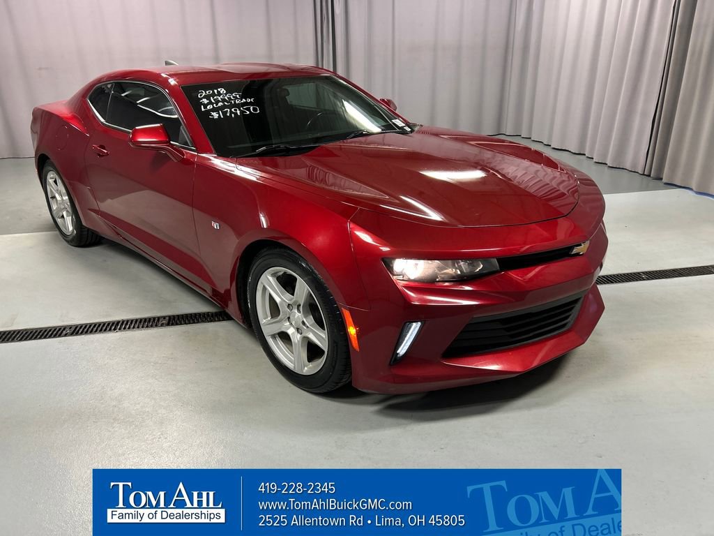 Used 2018 Chevrolet Camaro LT image 1