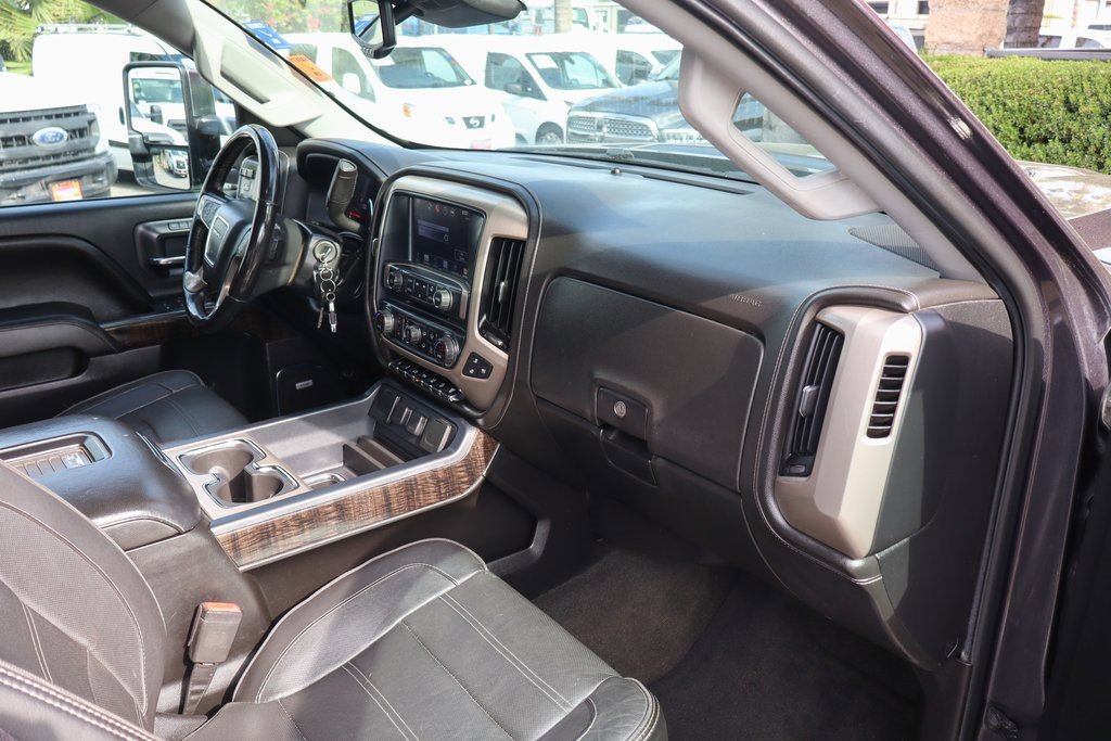 Used 2016 GMC Sierra 2500 Denali w/ Duramax Plus Package image 46