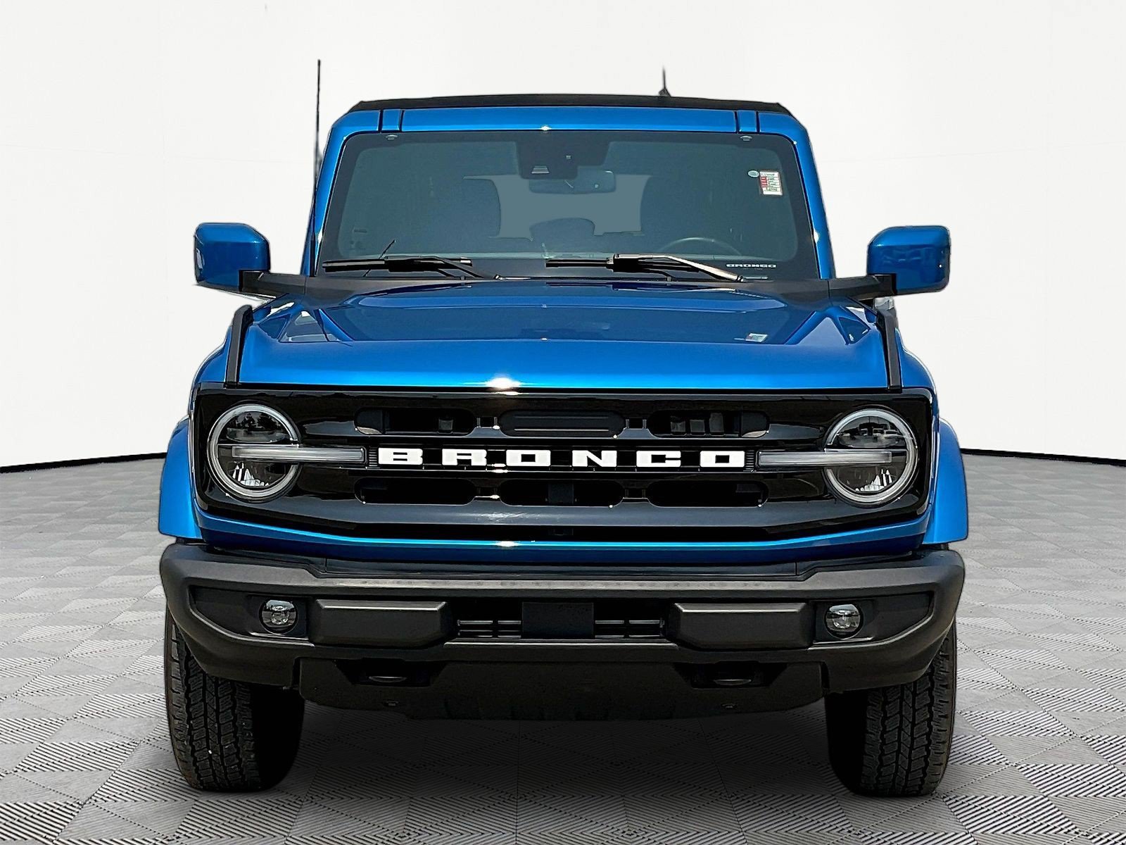 Used 2024 Ford Bronco Outer Banks AWD/4WD video 2