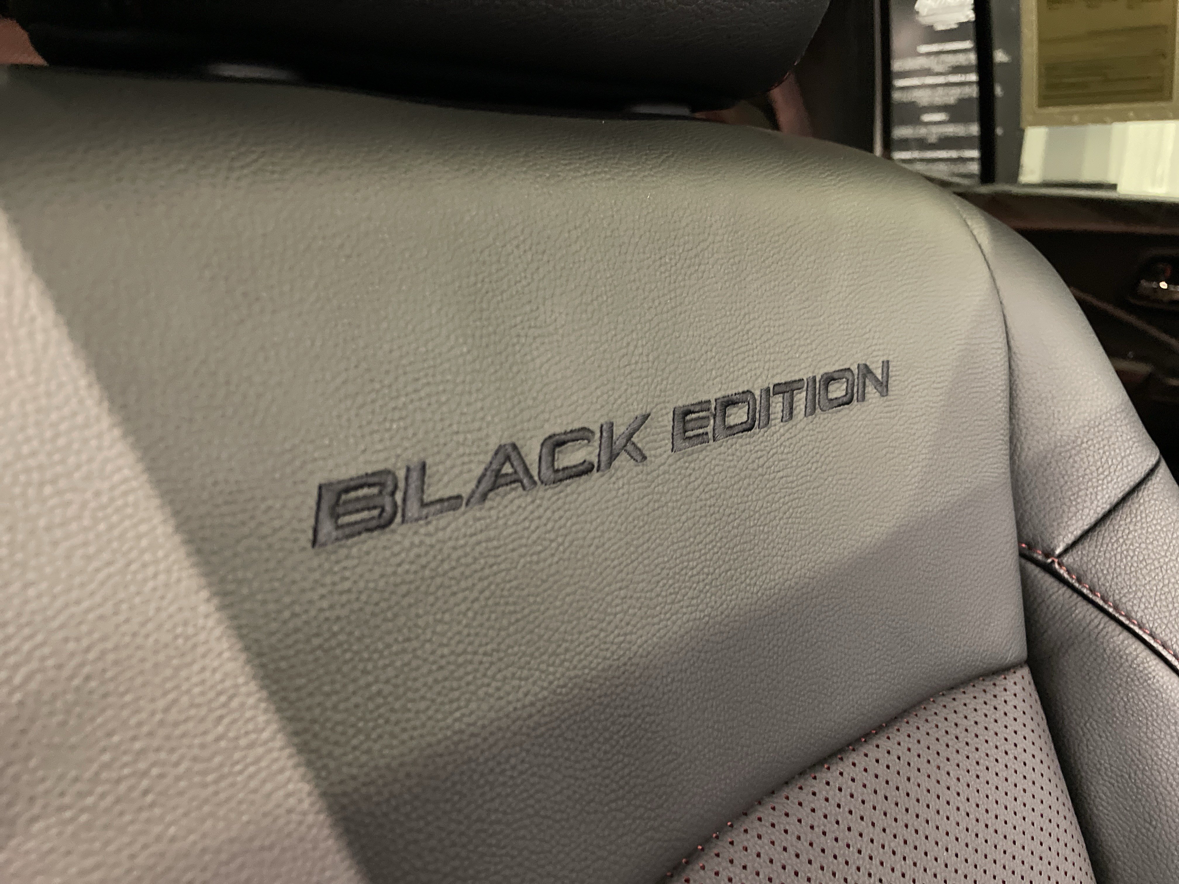 Used 2025 Honda Ridgeline Black Edition image 40