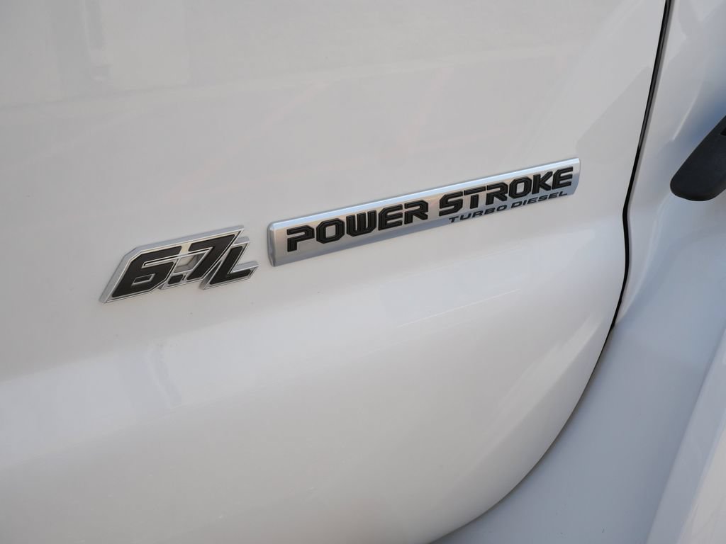 Used 2022 Ford F650 2WD Regular Cab Super Duty image 7
