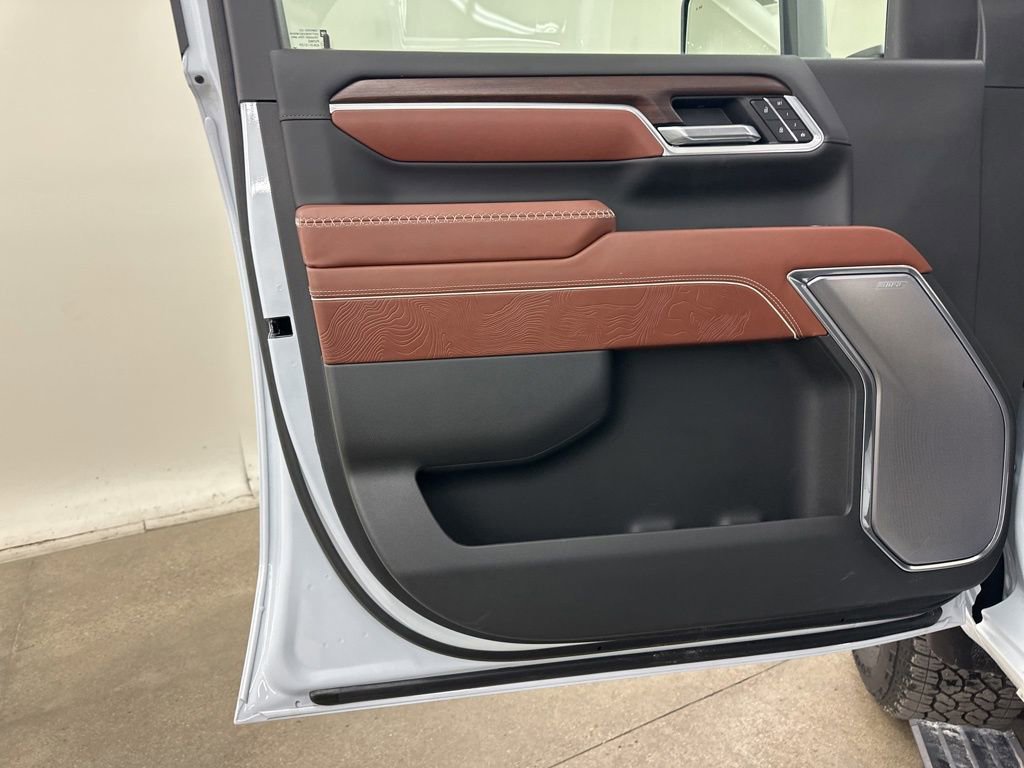 New 2026 GMC Sierra 3500 Denali Ultimate image 28