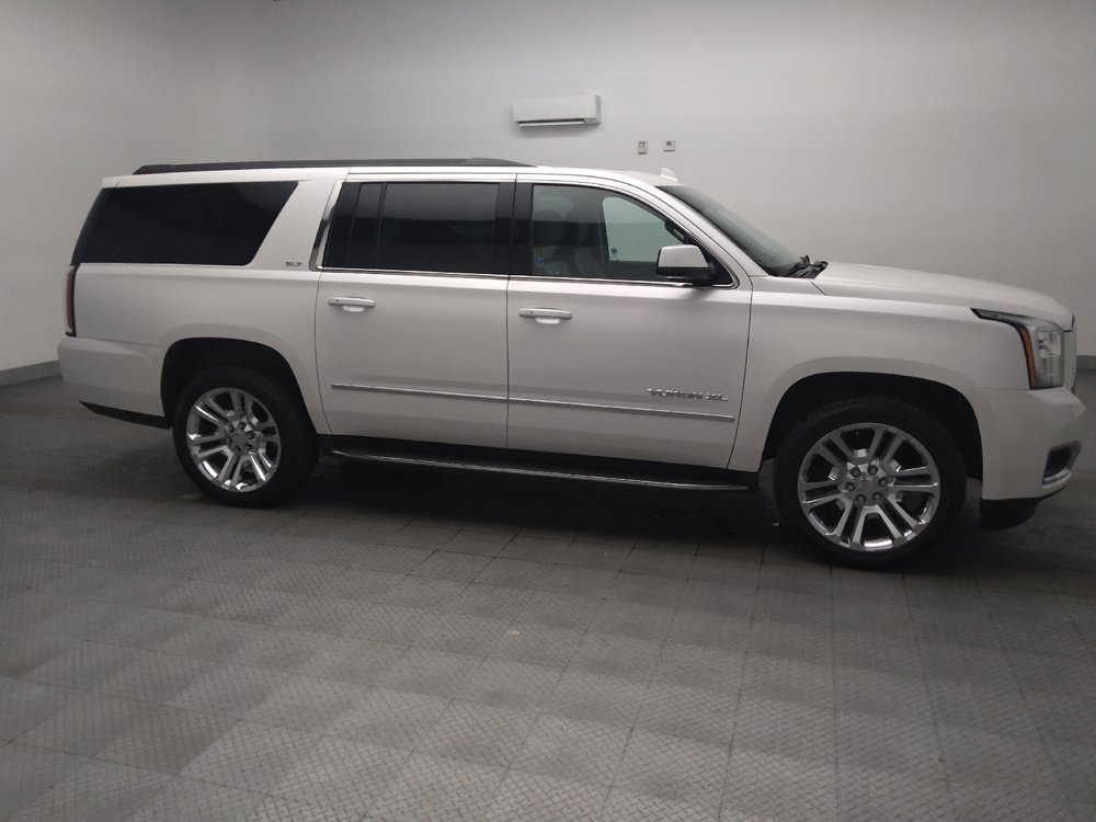 Used 2020 GMC Yukon XL SLT w/ Premium Edition RWD image 11