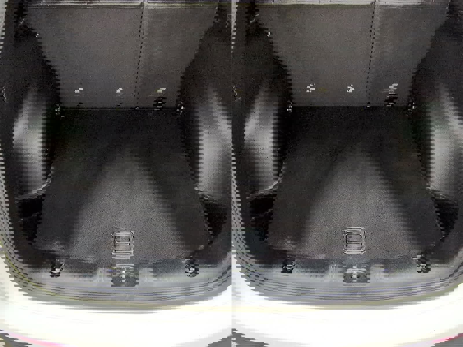 Used 2025 Jeep Compass Latitude image 34