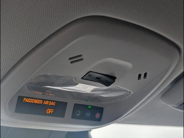 New 2026 Chevrolet Trax LT w/ LT Convenience Package FWD image 17
