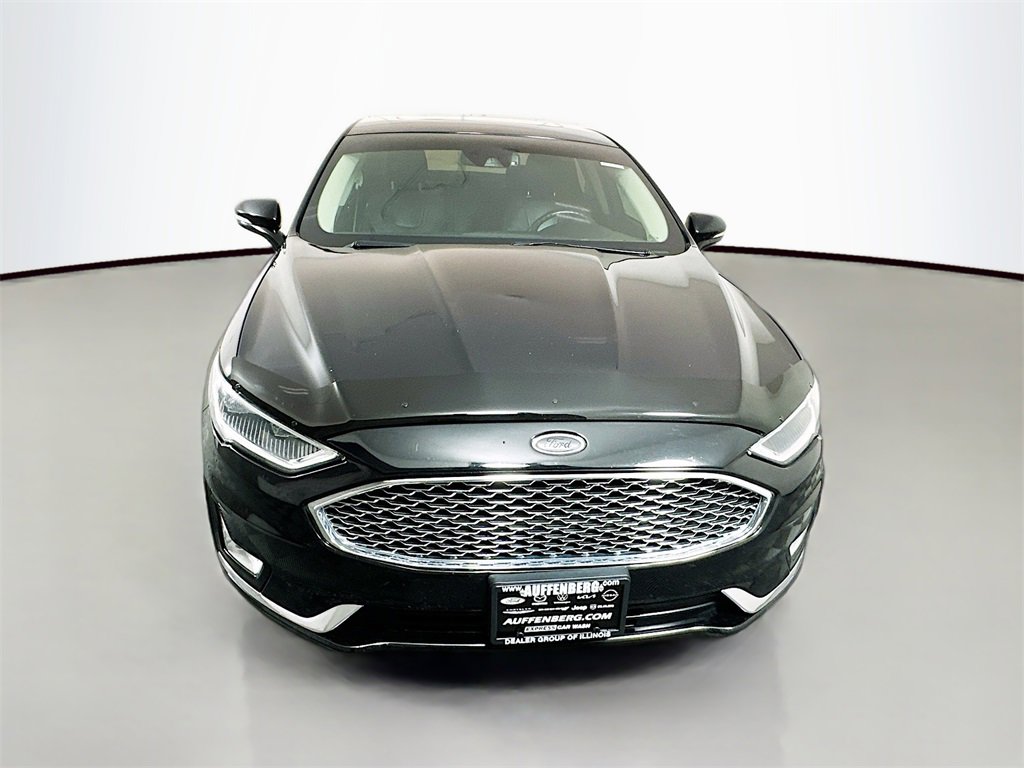 Used 2019 Ford Fusion Titanium image 2