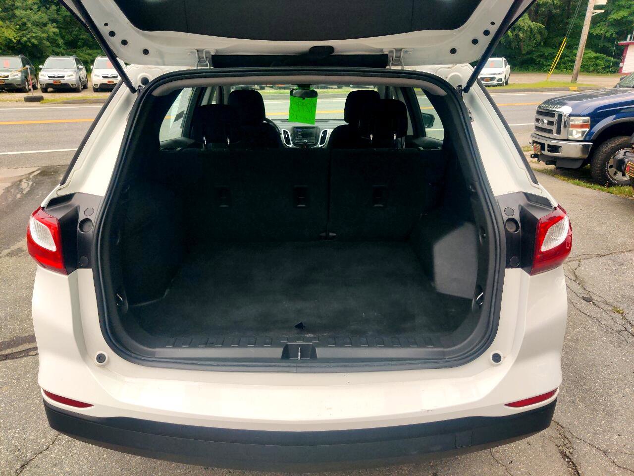 Used 2020 Chevrolet Equinox LS image 13