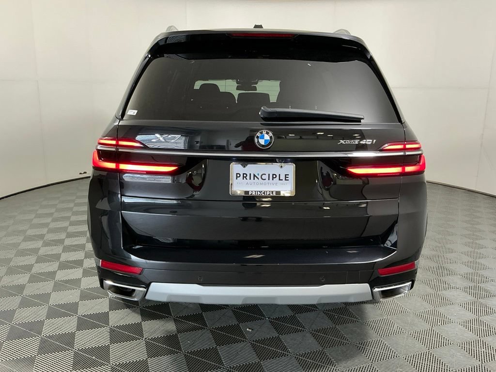 Certified 2024 BMW X7 xDrive40i w/ Premium Package AWD/4WD image 6