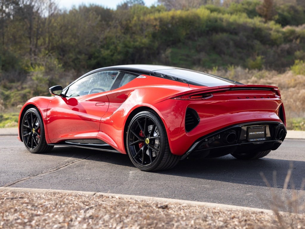 Used 2025 Lotus Emira image 7
