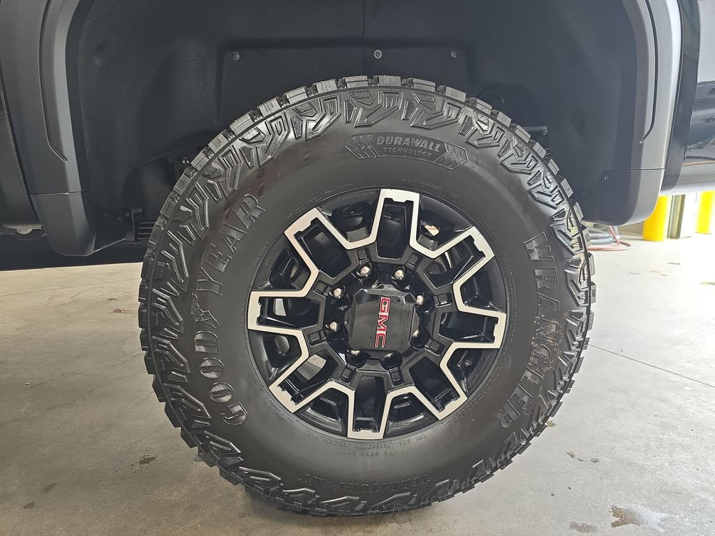 New 2026 GMC Sierra 2500 AT4X AWD/4WD image 36