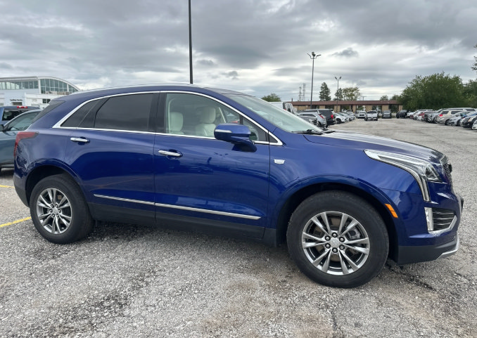 Used 2023 Cadillac XT5 Premium Luxury AWD/4WD image 11