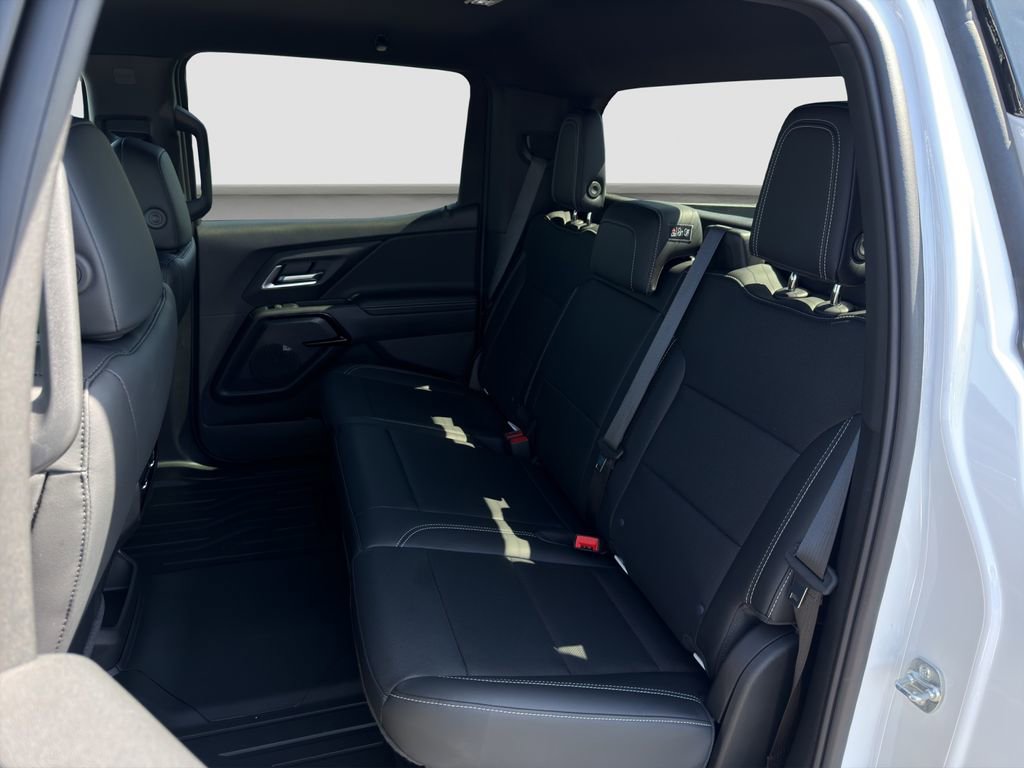 Used 2025 Chevrolet Silverado EV LT image 13