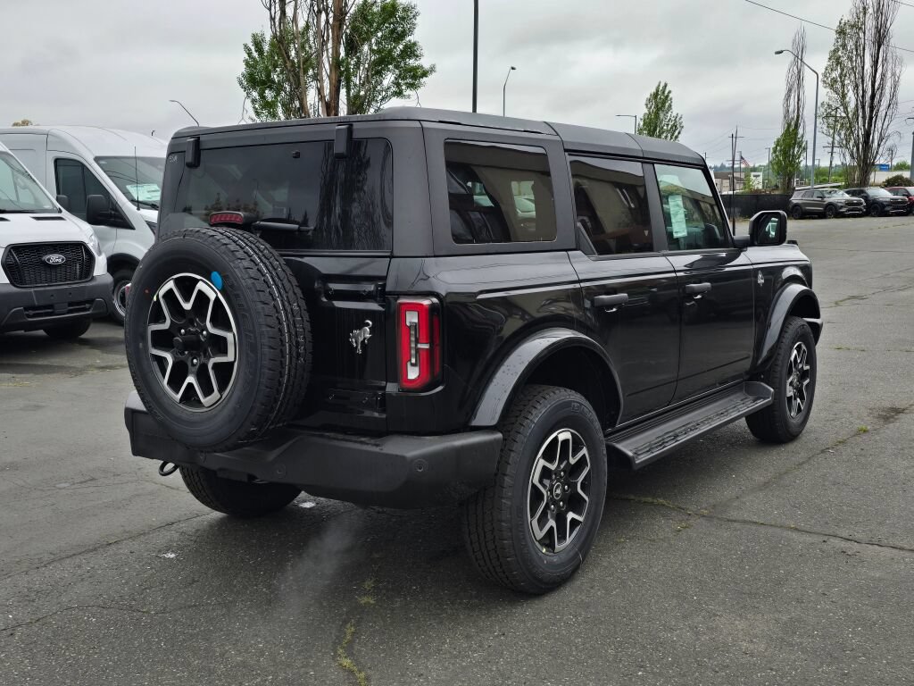 New 2026 Ford Bronco Outer Banks AWD/4WD image 5